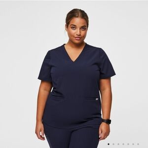 FIGS Casma 3 Pocket Scrub Top - XL